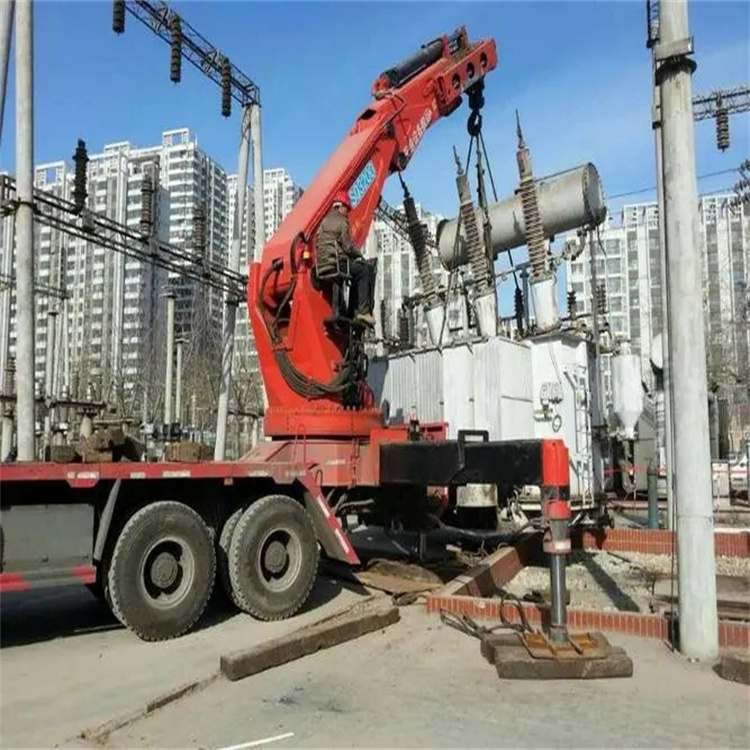 铅山县就近吊车出租|工地厂房吊装设备租赁|24小时高效响应