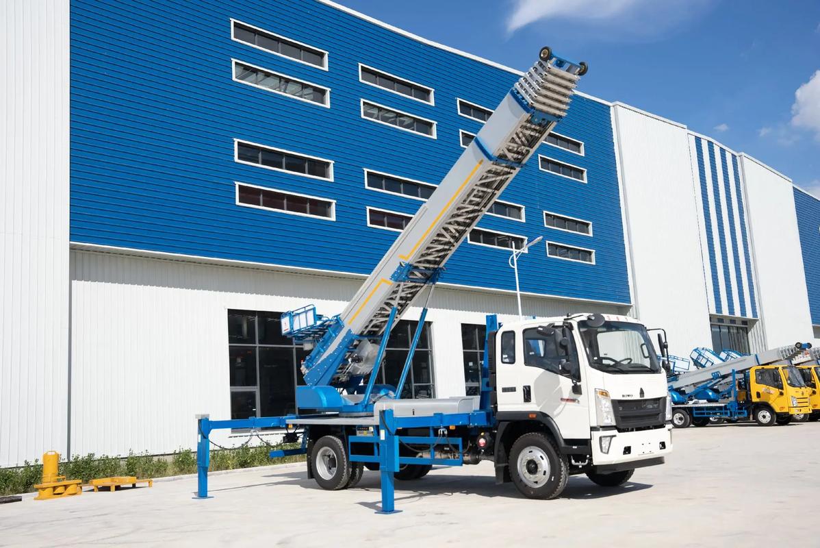 铅山县小型云梯车上料车租赁多少钱