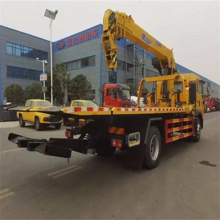 铅山县附近小随车吊出租电话，轻松解决搬运烦恼