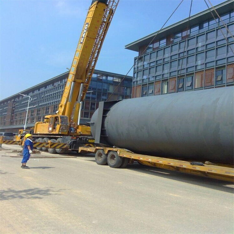 铅山县300吨汽车吊出租