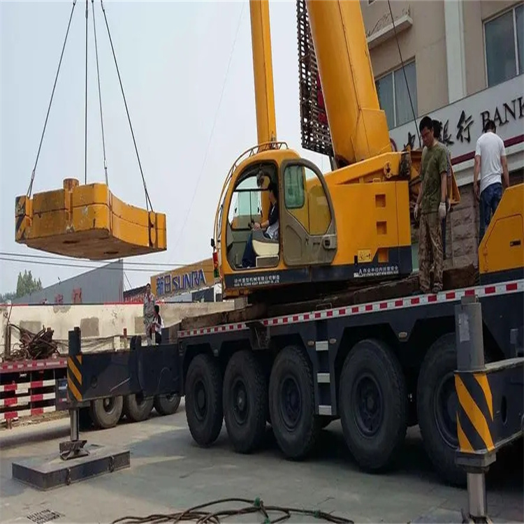 铅山县当地吊车出租|机器吊装|75吨|工厂搬迁服务