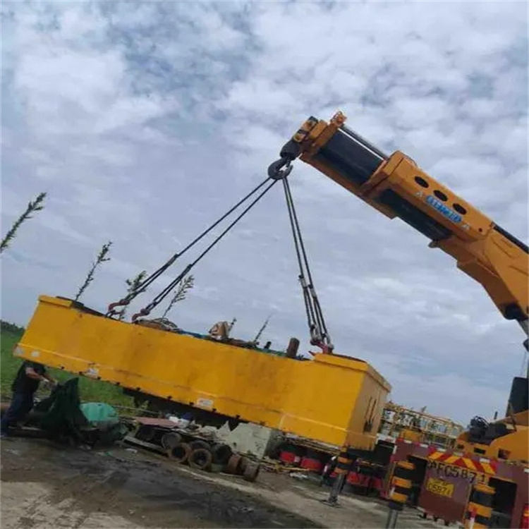 铅山县专业吊车出租哪家好